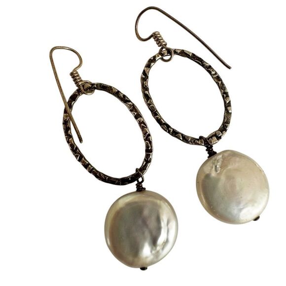 Sterling silver mother of pearl drop earrings - Picture 7 of 10